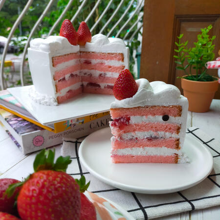 Merengue&#39;s Strawberry Shortcake(for NOMTENDO zine)